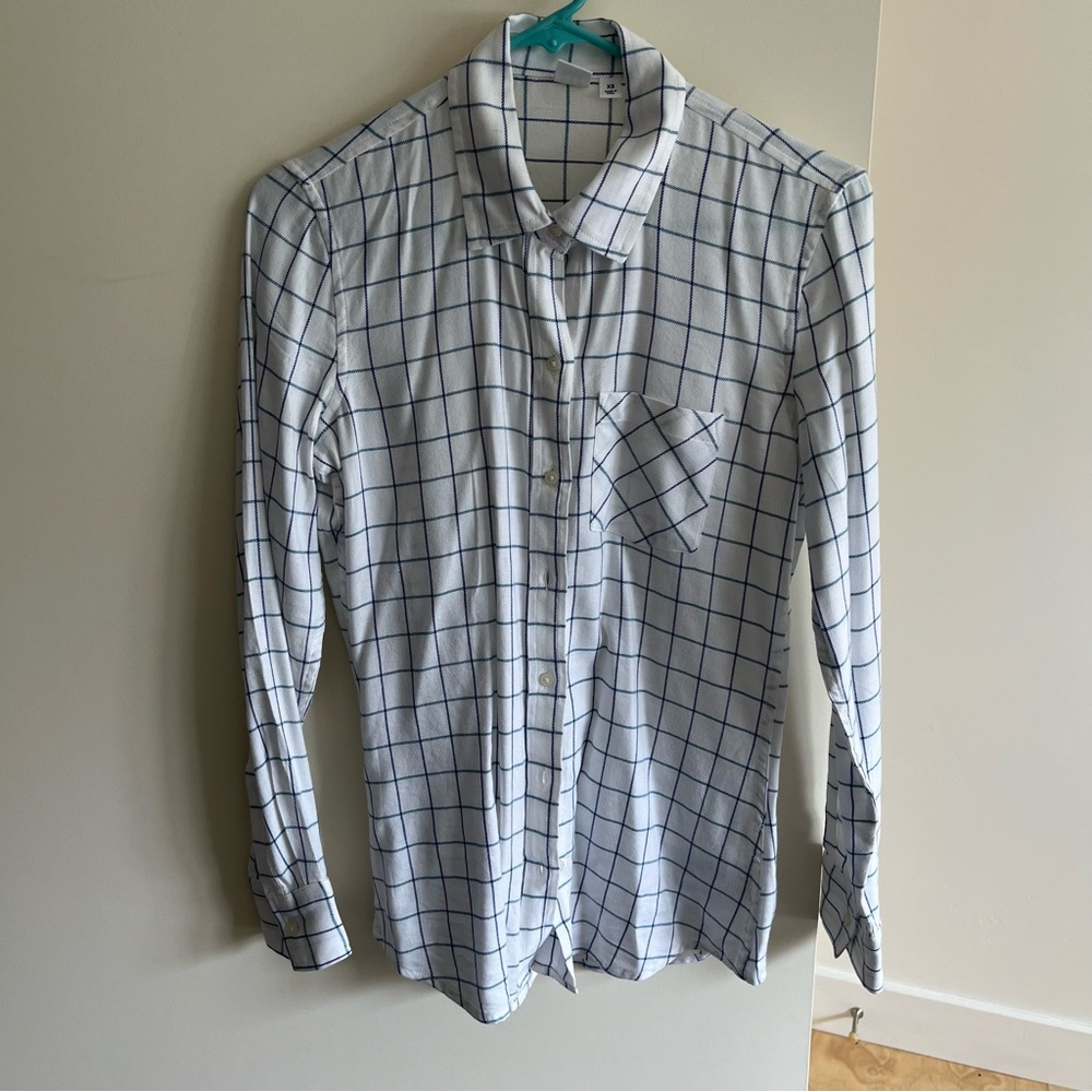 Plaid long sleeve flannel shirt